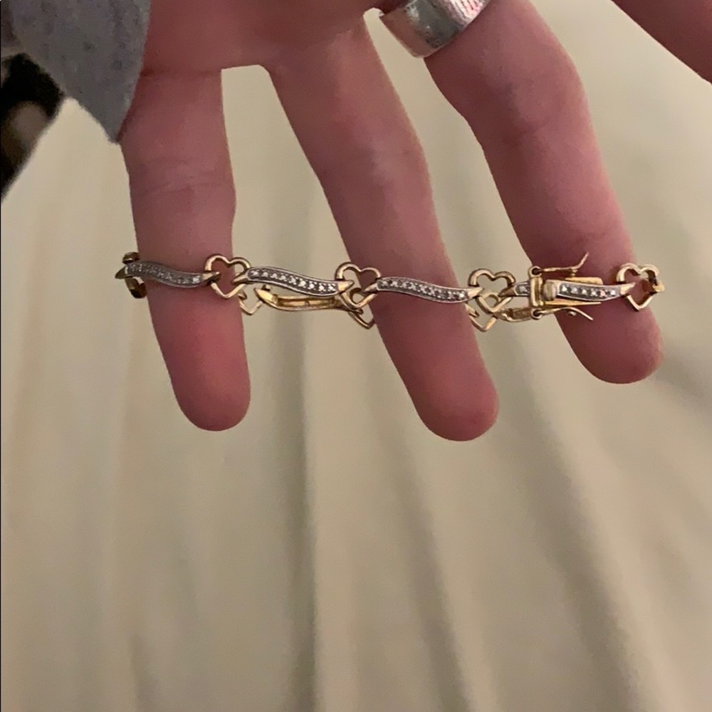 Kay Jewlers Heart Bracelet